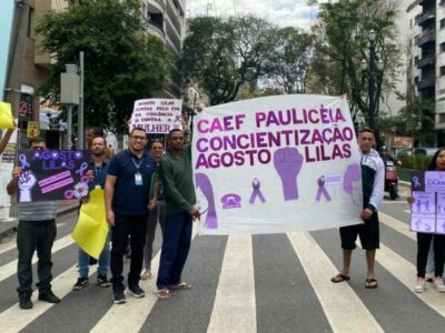 Passeata Agosto Lilás mobiliza comunidade